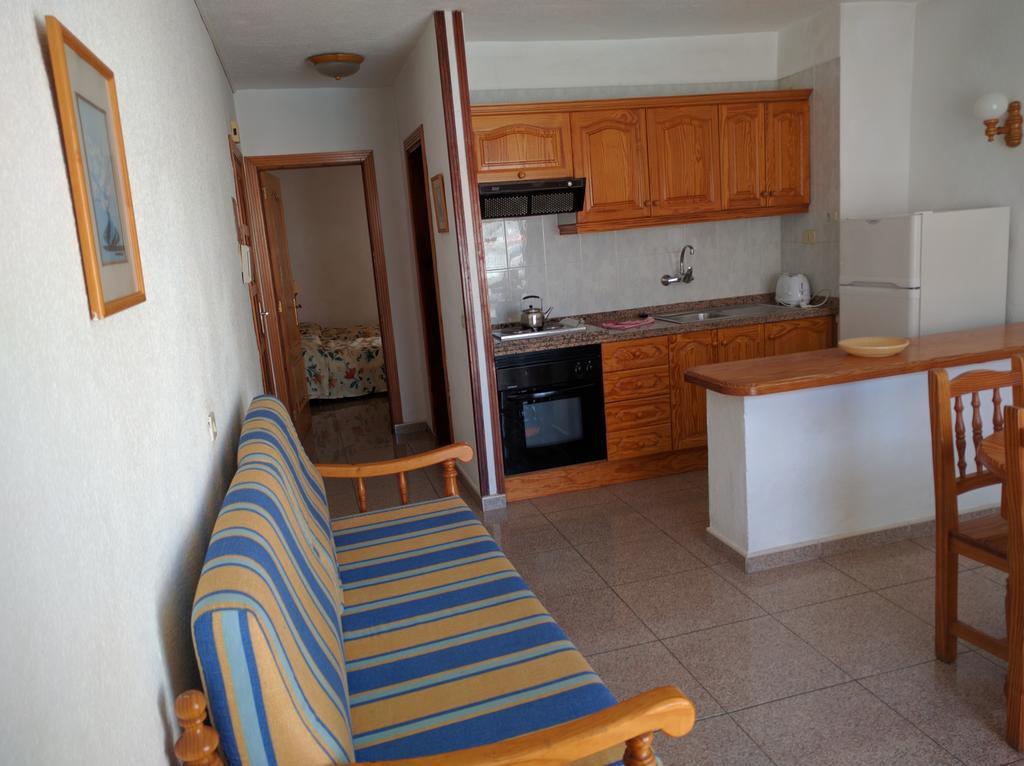 Apartamentos Las Floritas Плая де лас Америкас Екстериор снимка