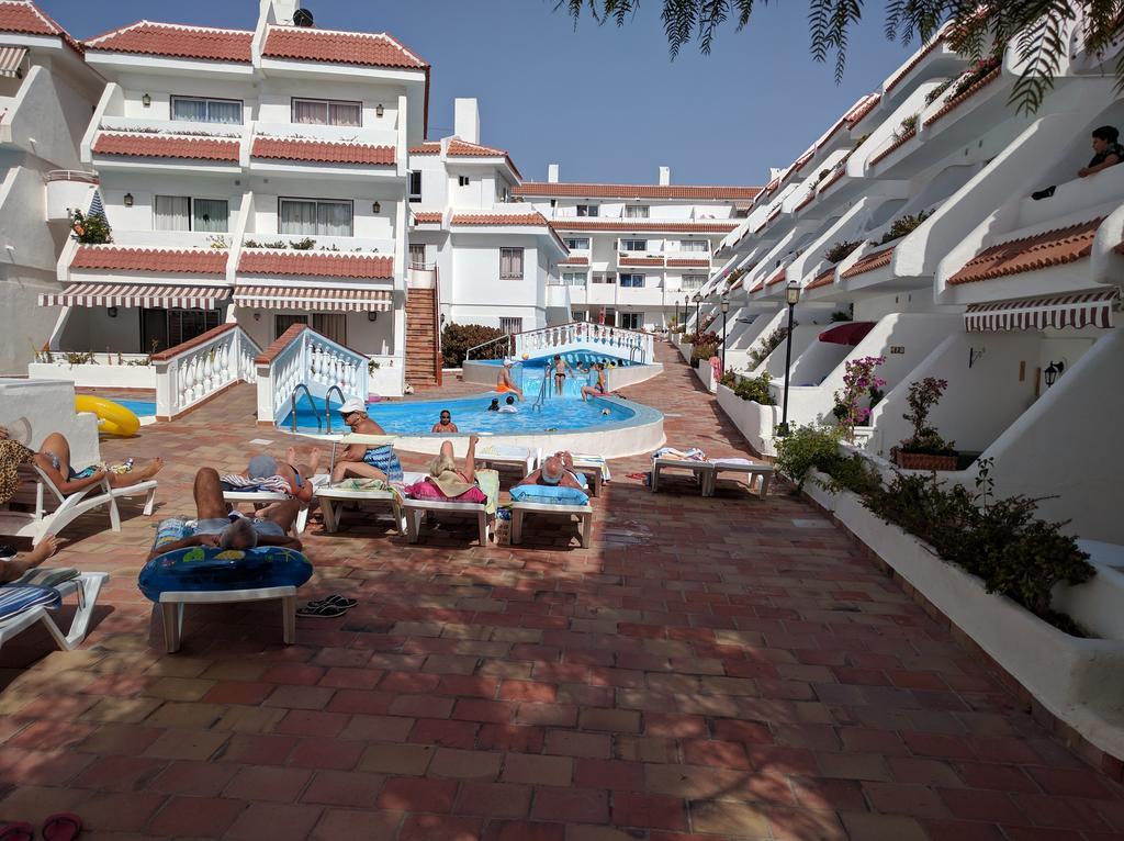 Apartamentos Las Floritas Плая де лас Америкас Екстериор снимка